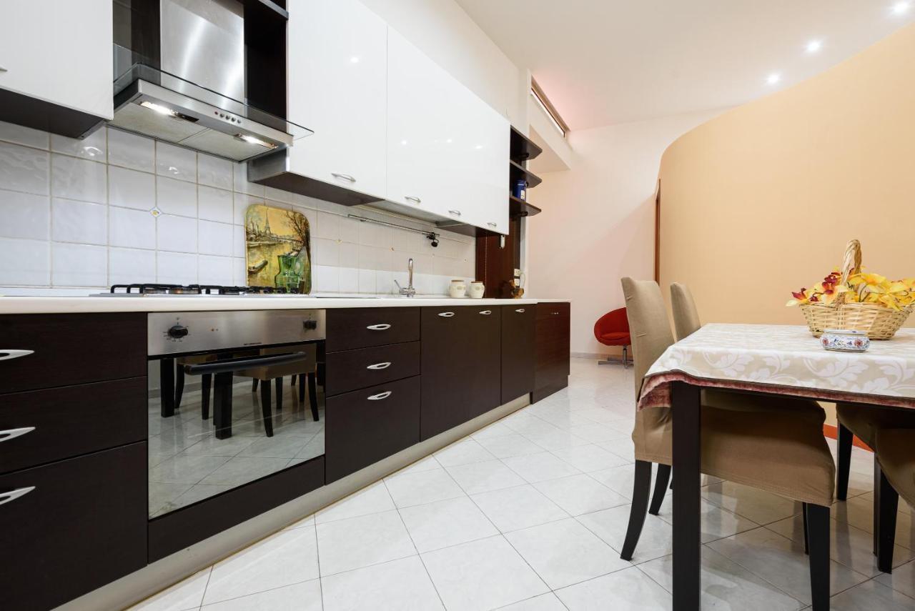 Via Avvocata 25 Apartment Napoli Exterior foto